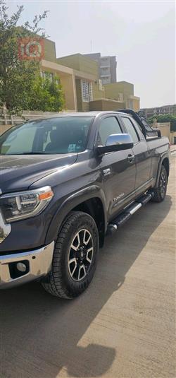 Toyota Tundra